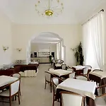 Szálloda Mediterranee 3*