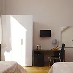 ホテル メディテラネ ジェノヴァ