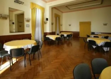 Mediterranee Hotel