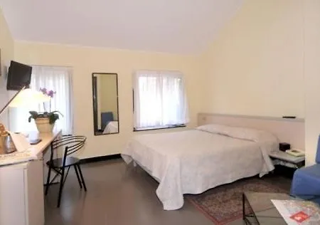 Mediterranee Szálloda 3*