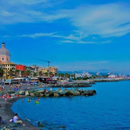 Szálloda Mediterranee Genova