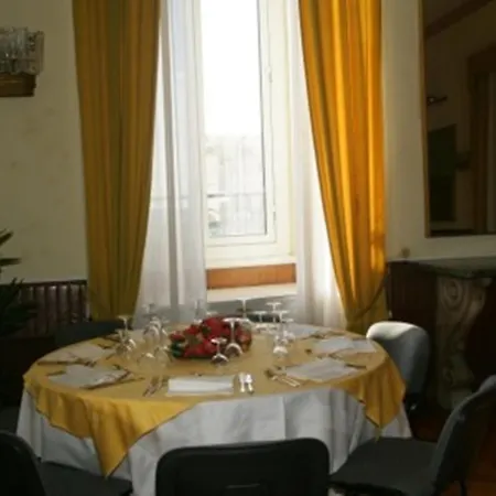 Szálloda Mediterranee Genova