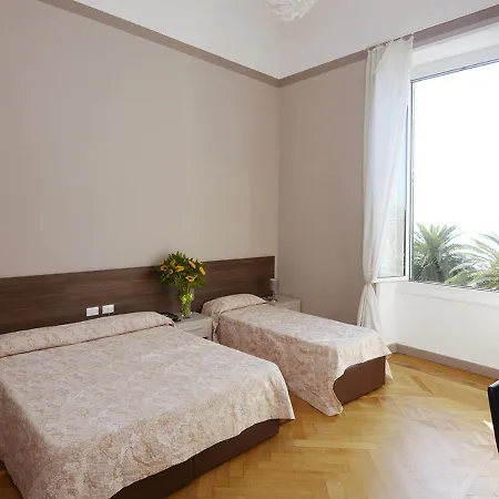 Mediterranee Hotel Genoa