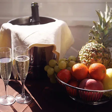 Hotel Mediterranee 3*