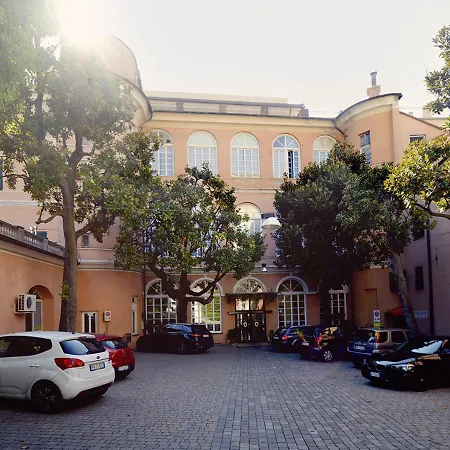Hotel Mediterranee Genoa