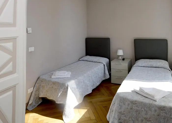 米迪特拉奈酒店 酒店