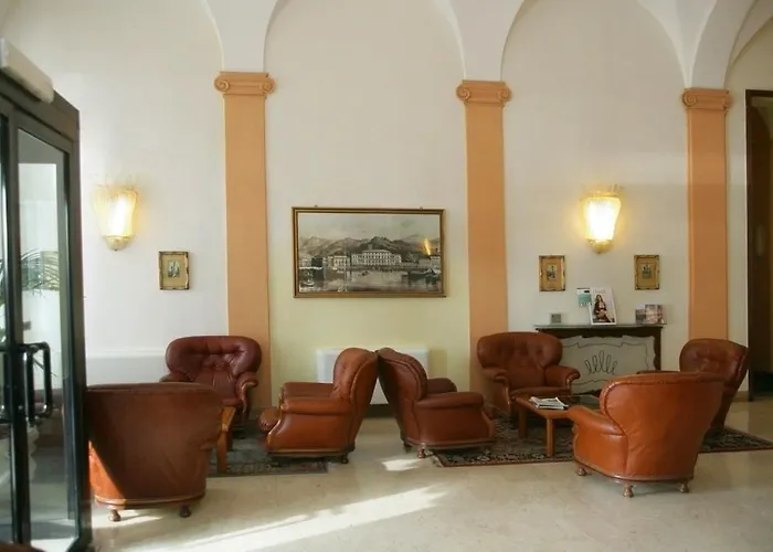 米迪特拉奈酒店 热那亚