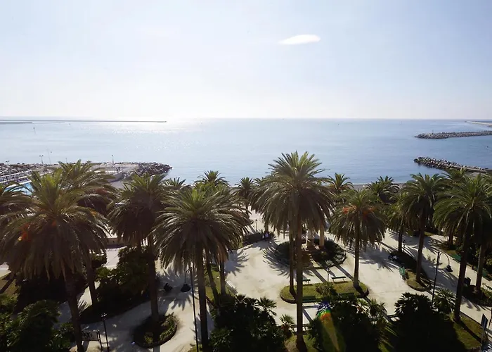 酒店 米迪特拉奈酒店 3*