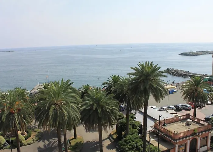 Mediterranee Hotel Génova