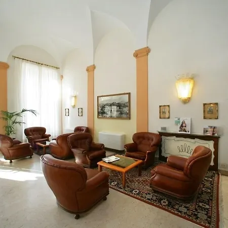 מלון Mediterranee ג'נובה